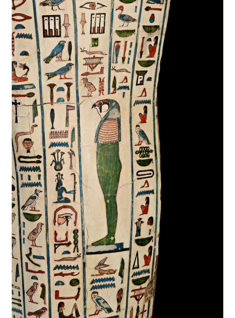 Zonen van Horus - Sarcofaag van Peftjaoeneith uit de collectie van het Rijksmuseum van Oudheden, het originele kunstwerk achter de sokken